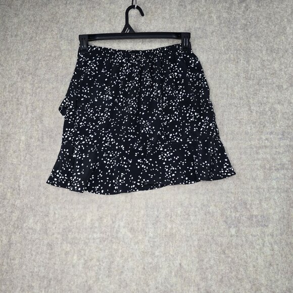 Black & White Polka Dot Ruffled Skirt Medium - Picture 2 of 6